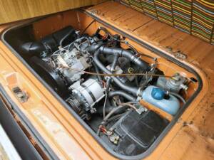 Image 44/46 of Volkswagen T3 Westfalia 1.6 (1981)