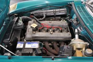 Afbeelding 25/30 van Alfa Romeo 1300 Spider Junior (1969)