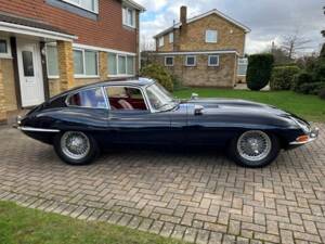 Immagine 7/52 di Jaguar Type E 4.2 (1965)