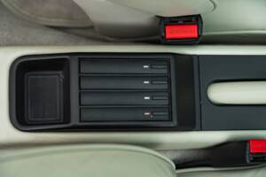 Bild 23/48 von Porsche 911 Carrera 2 (1990)