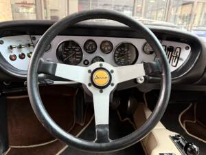 Bild 10/21 von Ferrari Dino 308 GT4 (1975)