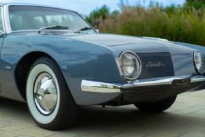 Image 21/50 of Studebaker Avanti (1963)