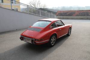 Image 70/79 of Porsche 912 (1969)