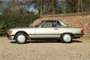 Bild 11/50 von Mercedes-Benz 560 SL (1987)