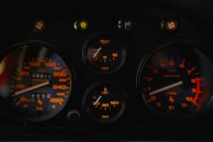 Image 36/60 of Ferrari 328 GTS (1986)