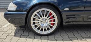Image 14/100 of Mercedes-Benz SL 500 (1999)