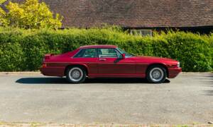 Image 2/50 of Jaguar XJR-S V12 Le Mans (1991)
