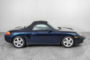 Immagine 41/45 di Porsche Boxster (1999)