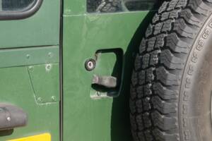 Afbeelding 16/50 van Land Rover Defender 90 (1996)