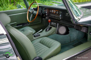 Image 11/61 de Jaguar Type E (2+2) (1969)