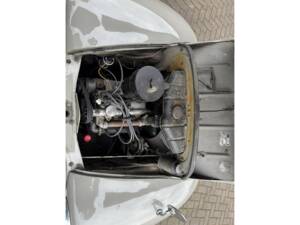 Imagen 11/13 de SIMCA Simca 6 (1948)