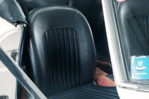 Image 39/50 of Alfa Romeo 1600 Spider Duetto (1966)