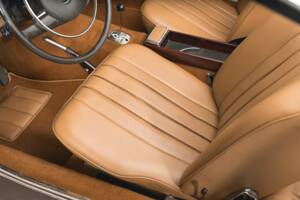 Bild 20/27 von Mercedes-Benz 280 SL (1969)