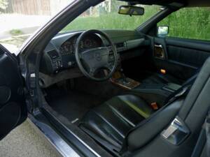 Image 12/39 de Mercedes-Benz 280 SL (1900)