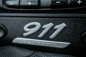 Bild 22/39 von Porsche 911 Carrera "40 Jahre 911" (2004)