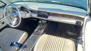 Immagine 2/8 di Chrysler 300 L (1966)