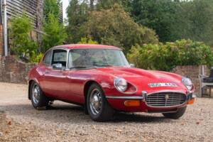 Image 32/50 de Jaguar Type E V12 (2+2) (1973)