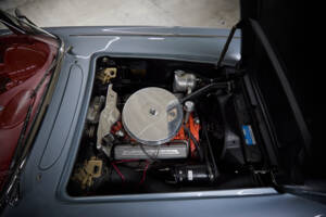 Image 50/78 of Chevrolet Corvette (1962)