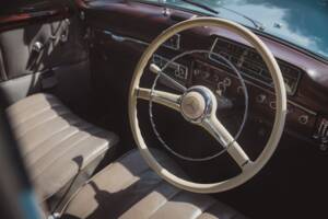 Bild 36/50 von Mercedes-Benz 220 a (1956)