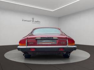 Image 7/23 of Jaguar XJ-S V12 (1990)
