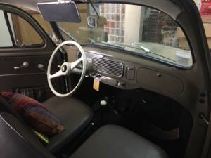 Immagine 53/56 di Volkswagen Maggiolino 1100 Standard "Ovali" (1954)