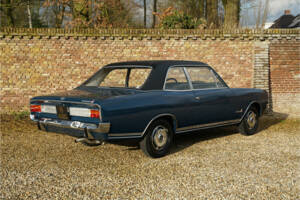 Imagen 2/50 de Opel Commodore 2,5 S (1970)