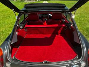 Image 27/38 of MG MGB GT V8 (1974)