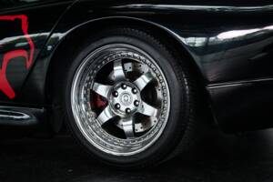 Image 17/50 of Dodge Viper GTS (2005)