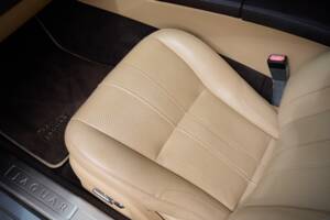 Bild 16/50 von Jaguar XJ 5.0 (2010)