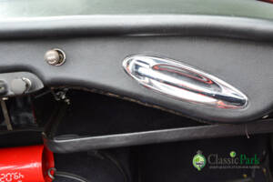 Afbeelding 38/50 van Austin-Healey 3000 Mk II (BJ7) (1962)