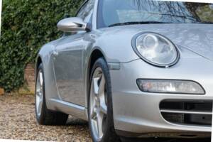 Image 37/50 of Porsche 911 Carrera (2007)