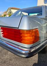 Immagine 29/36 di Mercedes-Benz 500 SL (1985)