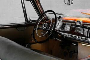 Afbeelding 35/50 van Mercedes-Benz 300 d (1957)