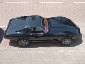 Image 6/8 of Chevrolet Corvette Stingray (1974)