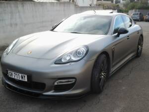 Image 4/8 of Porsche Panamera Turbo (1900)