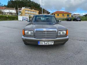 Bild 2/5 von Mercedes-Benz 300 SEL (1989)