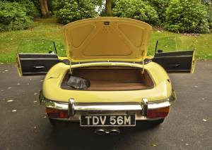 Bild 24/50 von Jaguar E-Type V12 (1974)