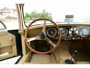 Bild 34/38 von Aston Martin DB 2&#x2F;4 Mk I (1955)