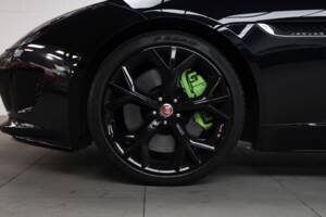 Afbeelding 40/50 van Jaguar F-Type R (2014)