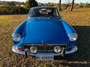 Image 25/50 of MG MGB GT (1972)