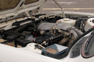 Image 45/50 of BMW 320i (1987)