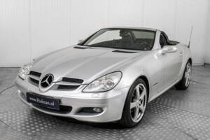 Image 18/50 of Mercedes-Benz SLK 200 Kompressor (2004)