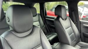 Image 22/50 of Porsche Cayenne Turbo (2007)