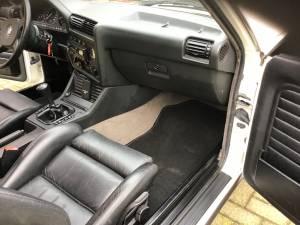 Imagen 17/20 de BMW 320i (1992)