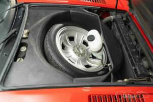 Image 16/19 of Ferrari 308 GTSi (1981)