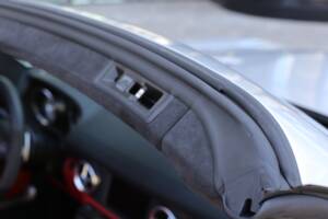 Image 30/75 of Mercedes-Benz SLS AMG Roadster (2012)