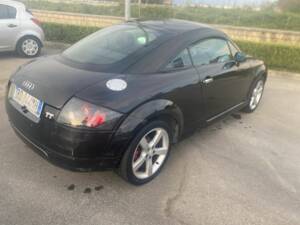 Image 6/8 de Audi TT 1.8 T (1999)