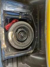 Image 73/139 of Mercedes-Benz 240 D (1978)