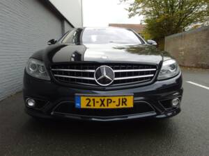 Bild 8/49 von Mercedes-Benz CL 63 AMG (2007)