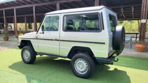 Imagen 18/56 de Mercedes-Benz 200 GE (kurz) (1990)